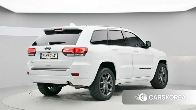 Jeep Grand Cherokee id 4769514 из Кореи 14