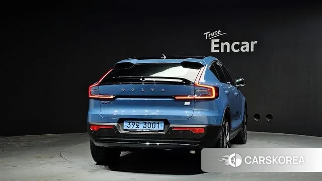 Volvo C40 Richards id 3679522 из Кореи 14