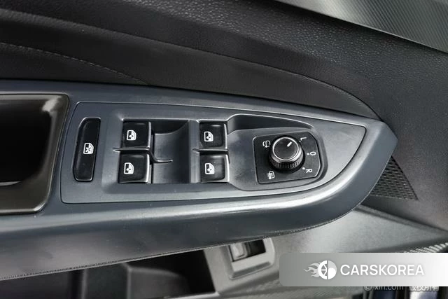 Volkswagen Passat id 4210371 из Китая 17