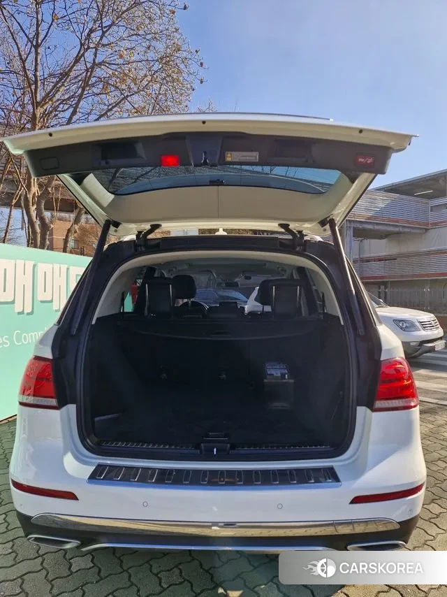 Mercedes-Benz GLE - Class W166 id 3494645 из Кореи 11