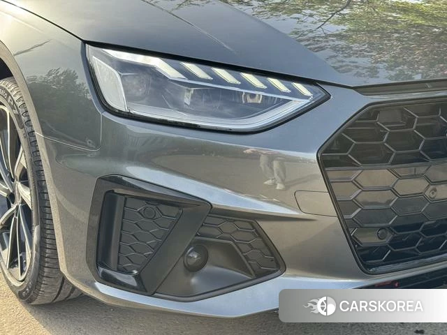 Audi A4L id 4260814 из Китая 11