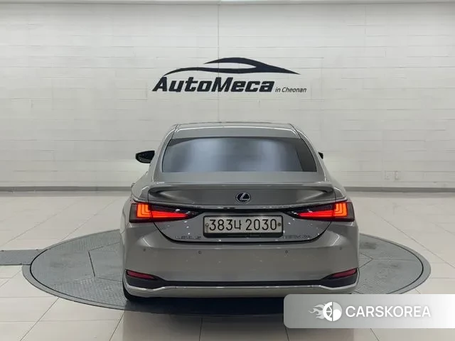 Lexus ES300h 7th generation id 3028021 из Кореи 14