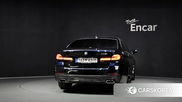 BMW 5 Series (G30) id 4917594 из Кореи 28