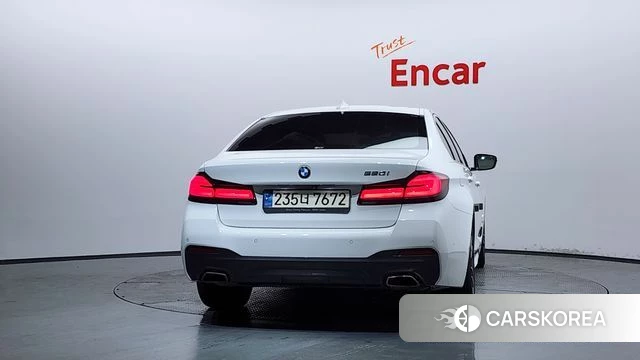 BMW 5 Series (G30) id 4614400 из Кореи 29