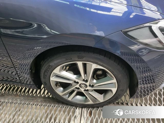 Hyundai Avante AD id 4525920 из Кореи 14