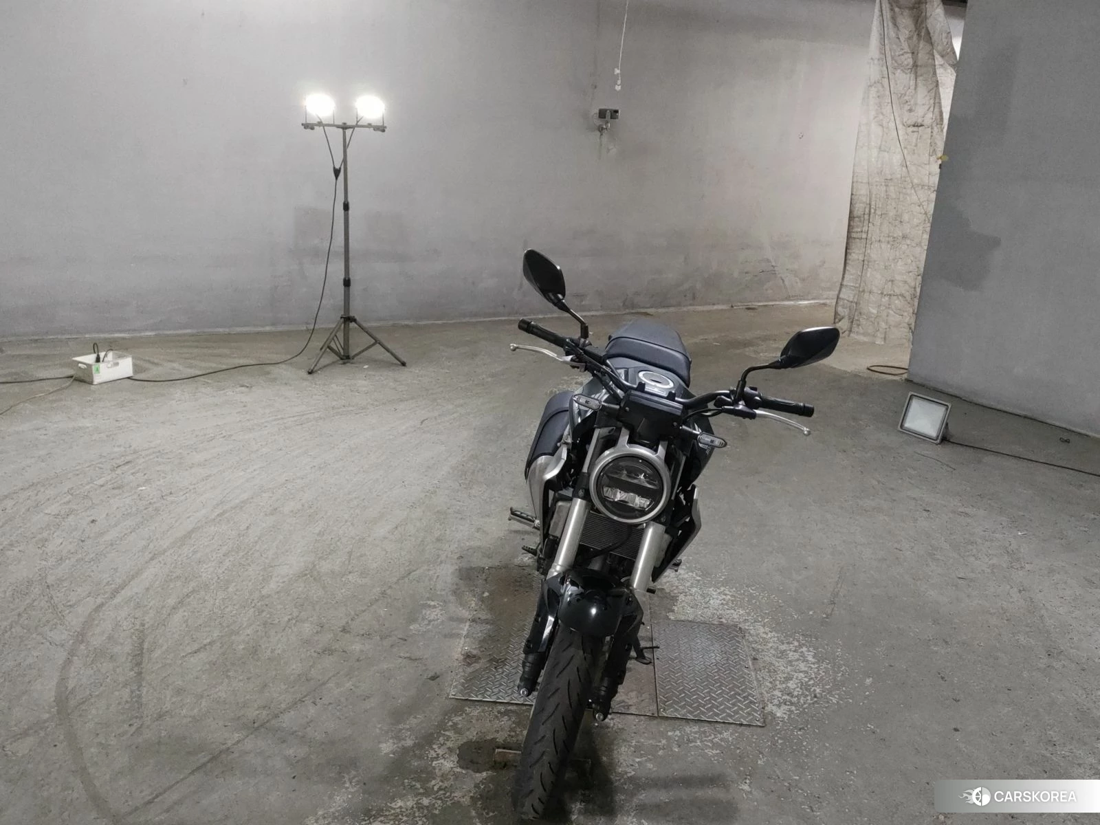 Проданный Honda CB250R id 3950010 из Японии, фото 4