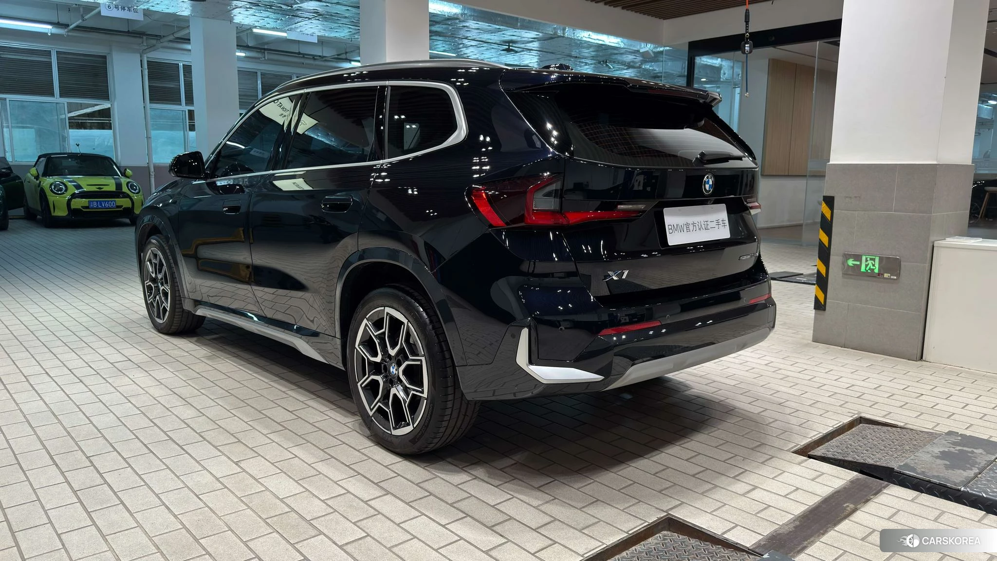 BMW X1 id 4485328 из Китая 16
