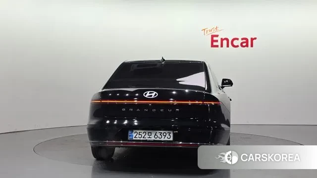 Hyundai Grandeur (GN7) id 3549728 из Кореи 14