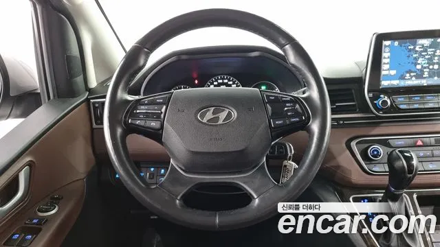 Hyundai The New Grand Starex id 2626533 из Кореи 14