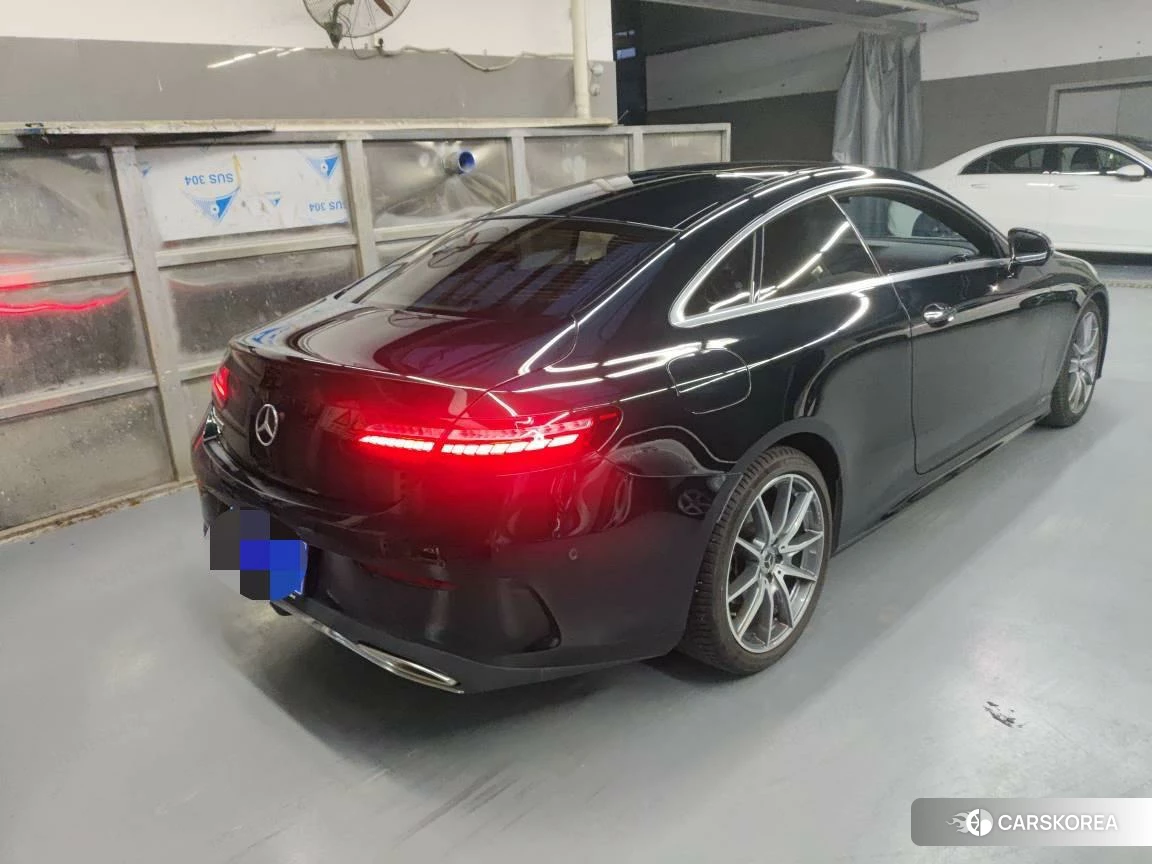 Mercedes-Benz E-class (imported) 2021 Темно-серый из Китая, фото 4