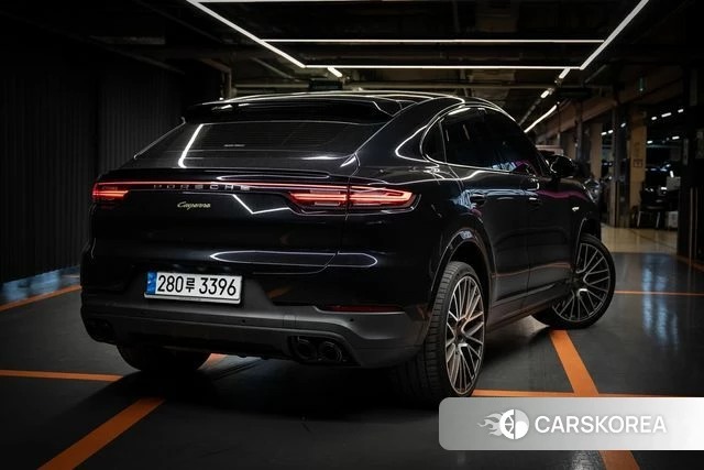 Porsche Cayenne (PO536) 2020 Черный из Кореи, фото 4