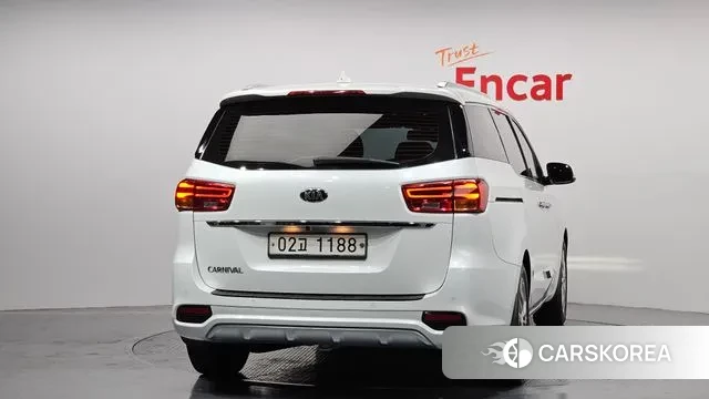 Kia The New Carnival id 3465068 из Кореи 14