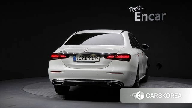 Mercedes-Benz E-Class W213 id 4609611 из Кореи 27