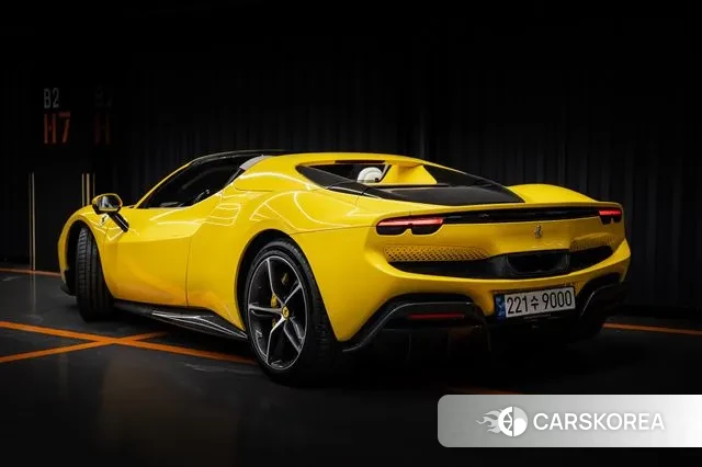 Ferrari 296 GTS 2024 Желтый из Кореи, фото 4