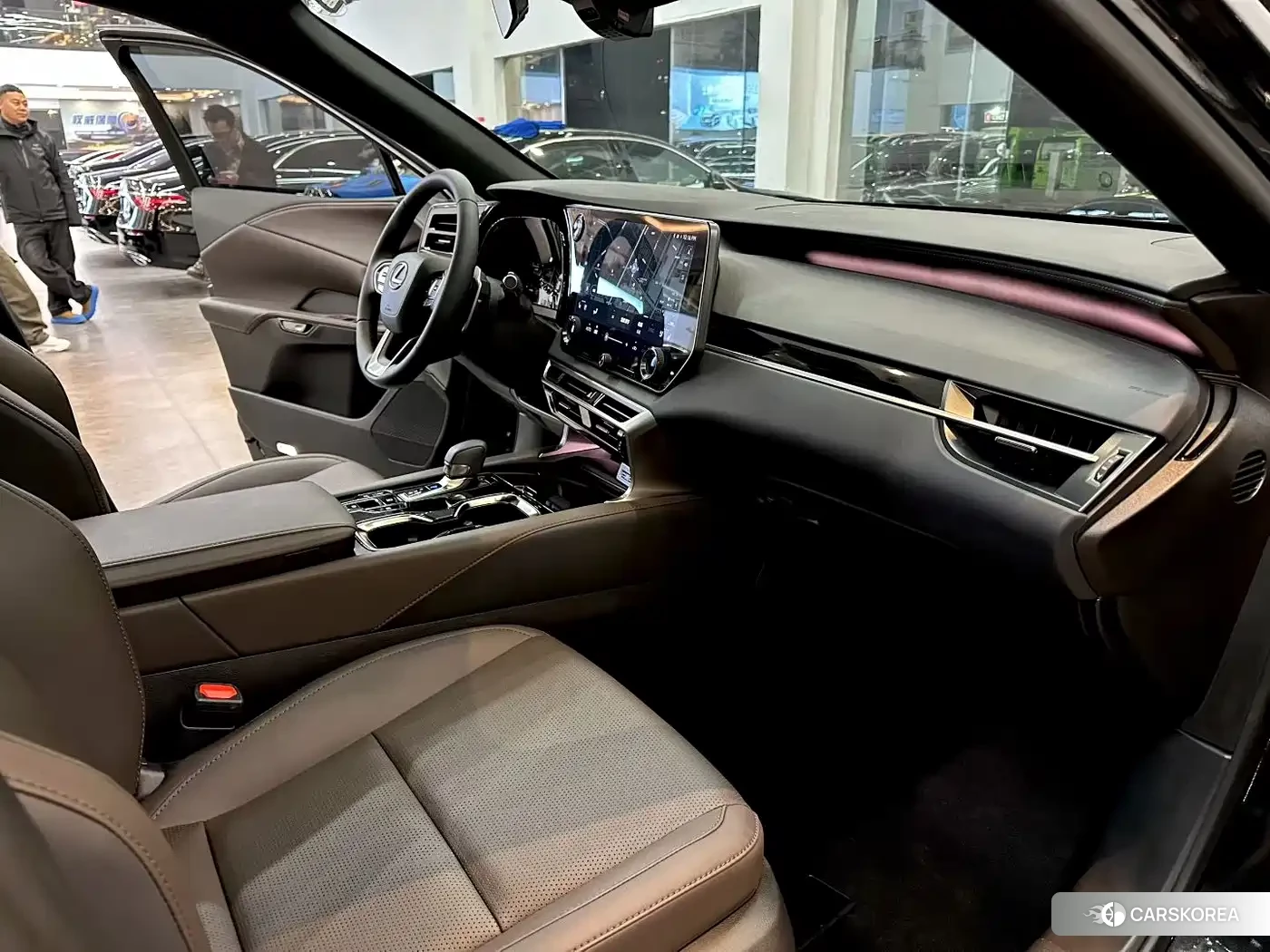Lexus RX 2025 Черный из Китая, фото 4