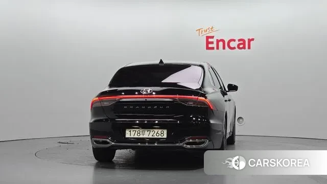 Hyundai The New Grandeur IG id 3043211 из Кореи 14