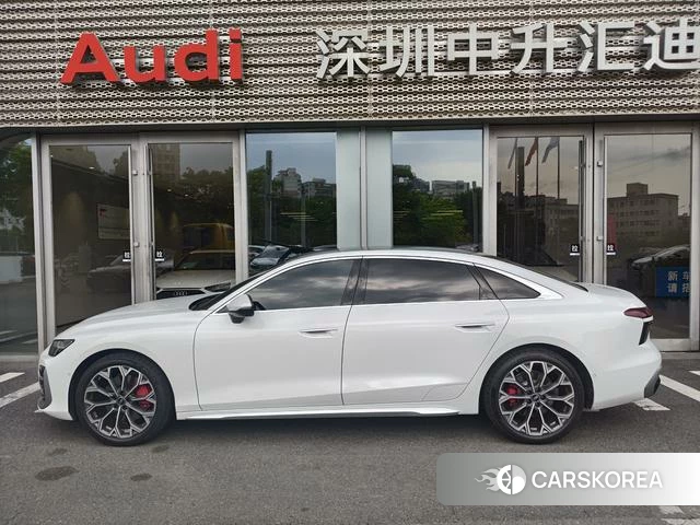 Audi A6L 2026 Белый из Китая, фото 4