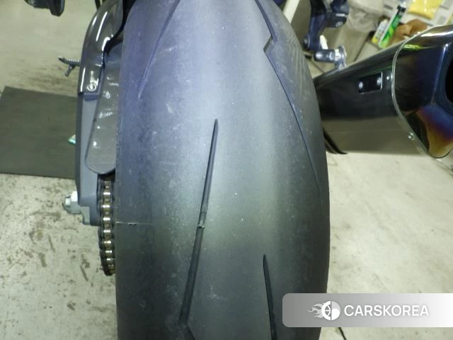 Kawasaki ZX-10R NINJA id 3949145 из Японии 28