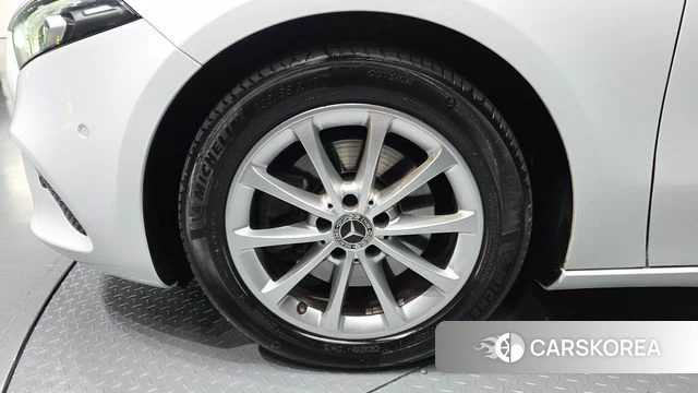 Mercedes-Benz A-Class W177 id 4775915 из Кореи 24