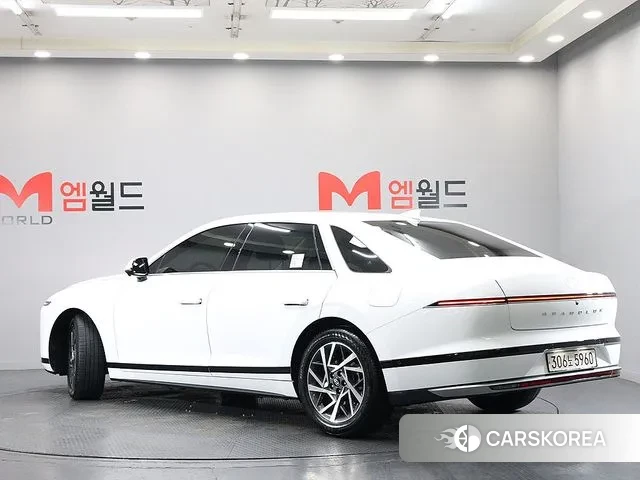 Hyundai Grandeur (GN7) id 3278443 из Кореи 14