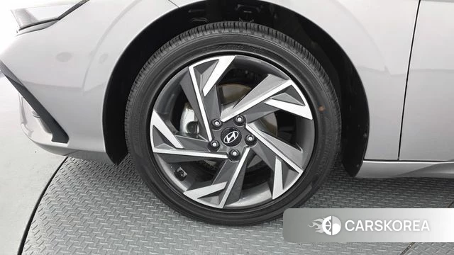 Hyundai The New Avante (CN7) id 3891288 из Кореи 14