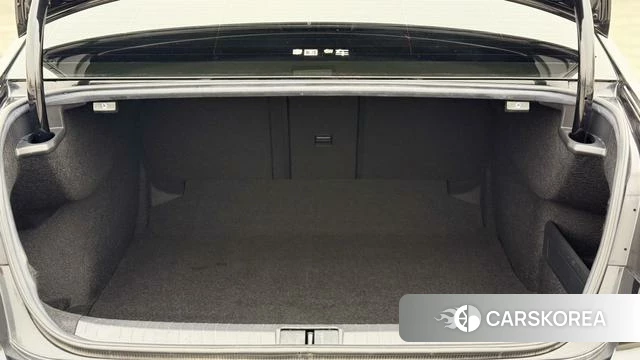 Volkswagen Magotan id 4217515 из Китая 14