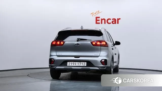 Kia The New Niro id 3597968 из Кореи 14