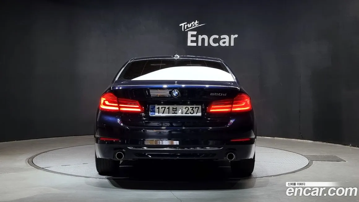 BMW 5 Series (G30) id 2174916 из Кореи 14