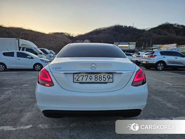 Mercedes-Benz C-Class W205 id 3698231 из Кореи 14
