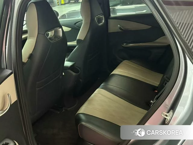 BYD dolphin 2023 Серебристо-серый из Китая, фото 4