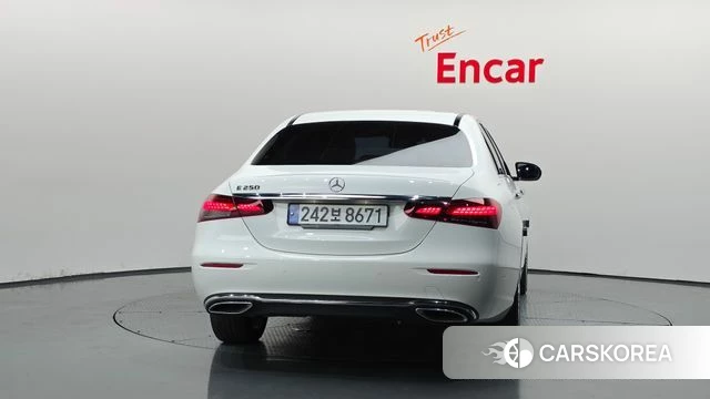 Mercedes-Benz E-Class W213 id 4836197 из Кореи 29