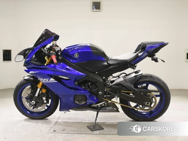 Yamaha YZF-R6 2018 из Японии