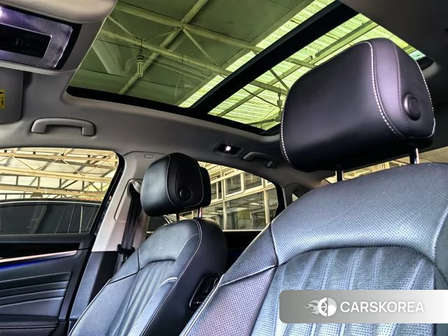 Volkswagen Passat id 4307669 из Китая 9