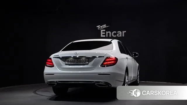 Mercedes-Benz E-Class W213 id 3552853 из Кореи 14