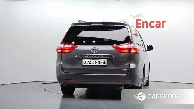 Toyota Sienna id 4363323 из Кореи 14