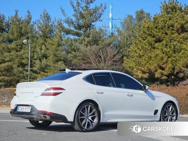 Genesis The New G70 id 3669132 из Кореи 14