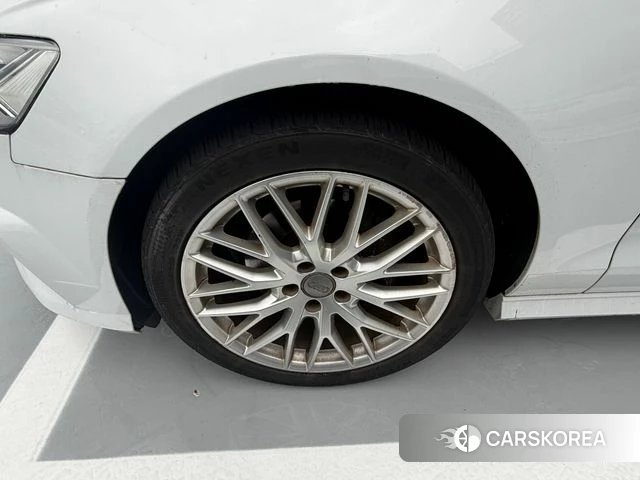 Audi New A6 id 4600117 из Кореи 12
