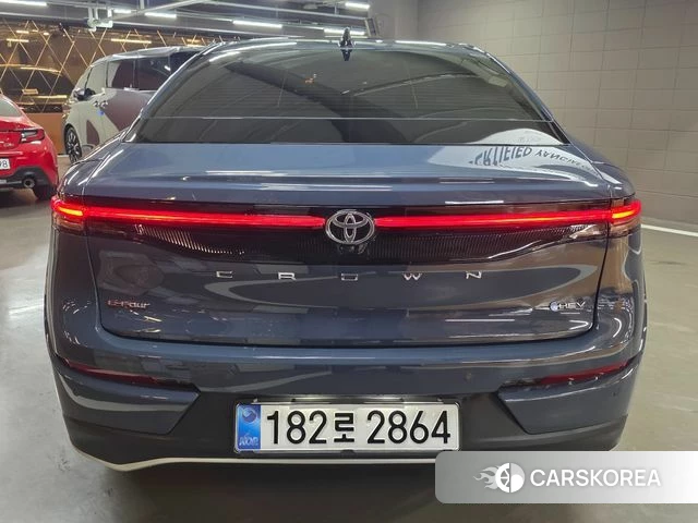 Toyota Crown Crossover id 3850168 из Кореи 11