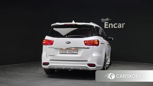 Kia The New Carnival id 3514985 из Кореи 14