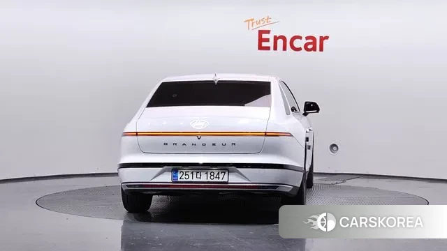 Hyundai Grandeur Hybrid (GN7) id 3372145 из Кореи 14