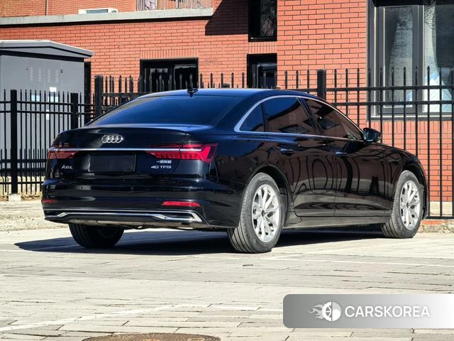 Audi A6L id 4275773 из Китая 12