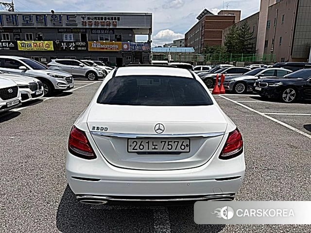 Mercedes-Benz E-Class W213 id 4406374 из Кореи 14
