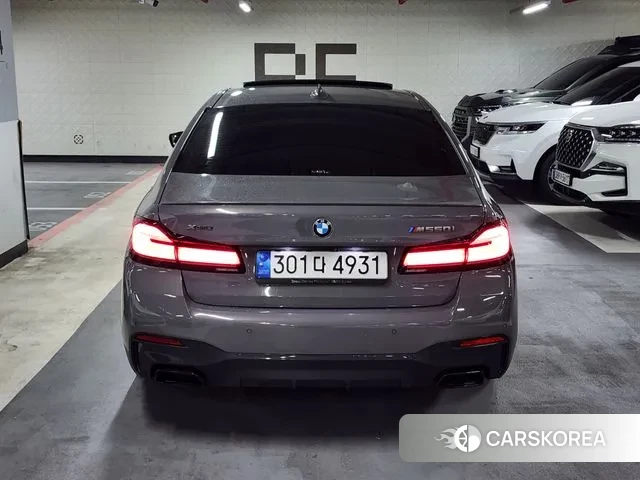 BMW 5 Series (G30) id 3676170 из Кореи 14