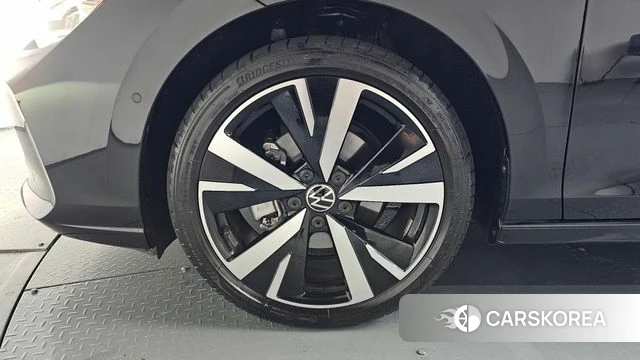 Volkswagen Golf 8th Generation id 4359878 из Кореи 26