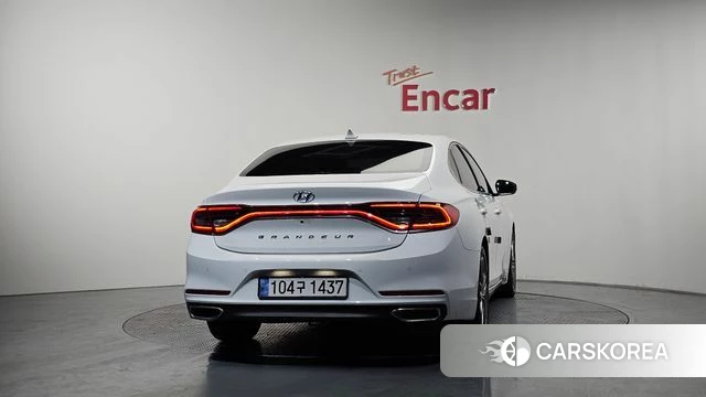 Hyundai Grandeur IG id 3936910 из Кореи 14