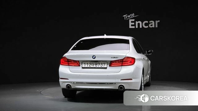BMW 5 Series (G30) id 4755299 из Кореи 14