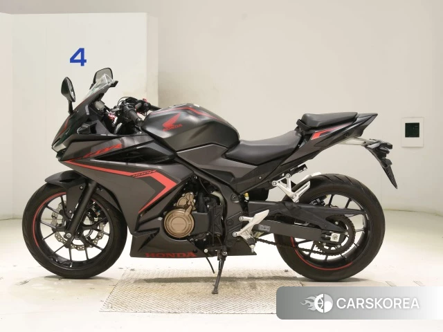 Проданный Honda CBR400R 2020 из Японии