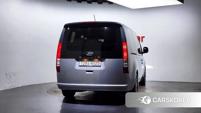 Hyundai Staria id 3223390 из Кореи 14