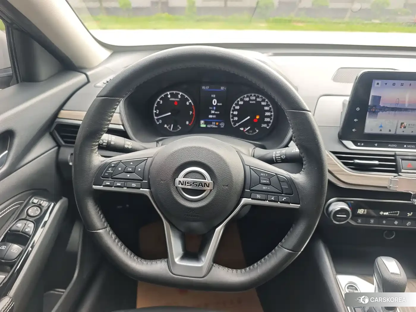 Nissan Altima id 4547463 из Китая 16