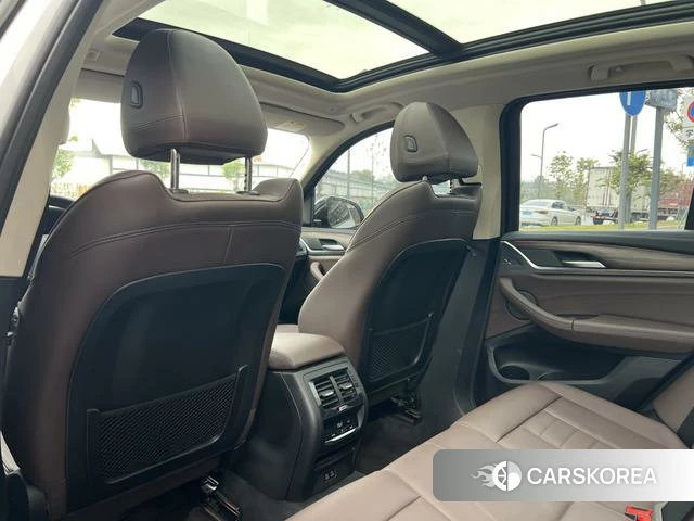 BMW X3 id 4254247 из Китая 11